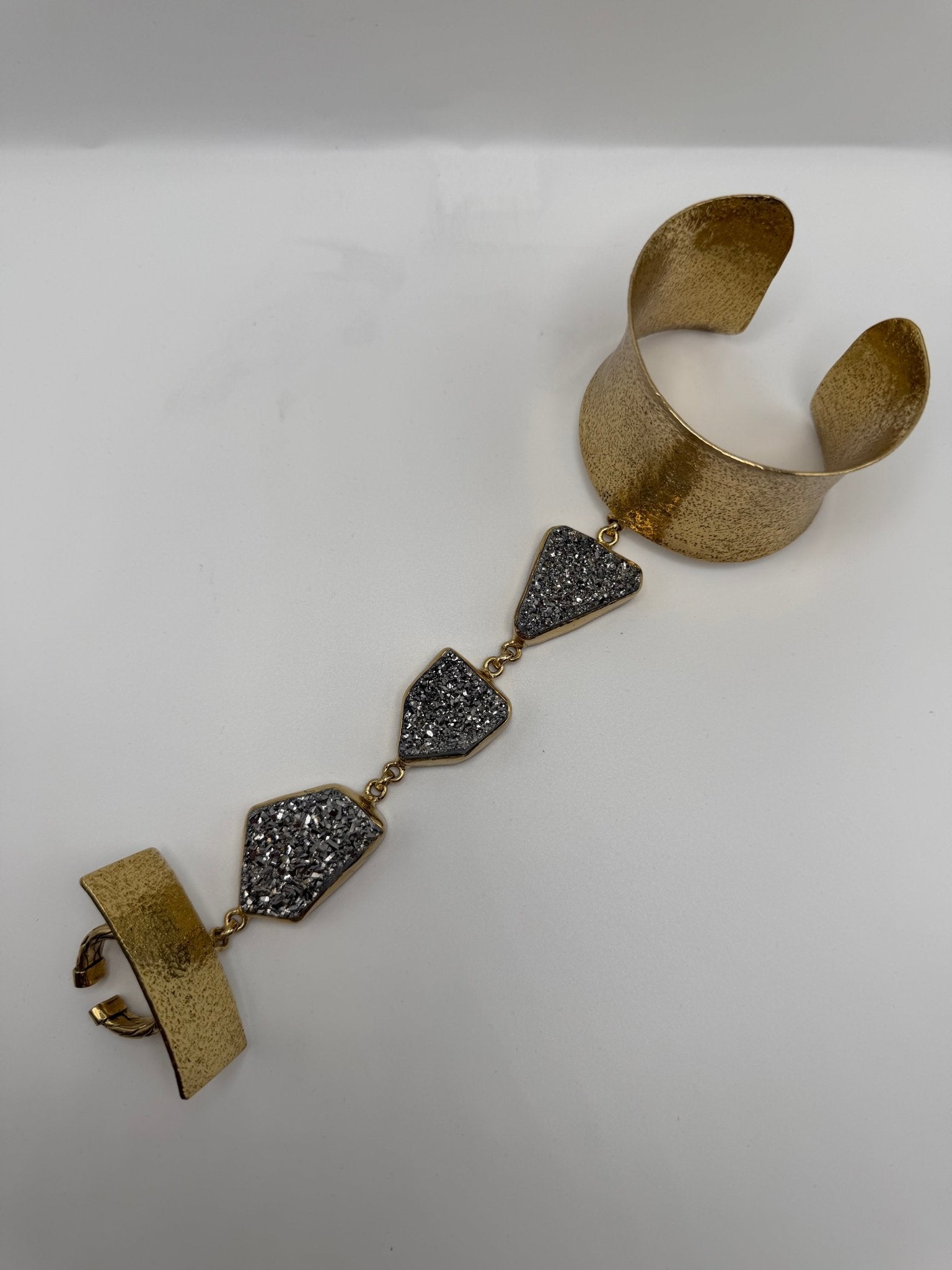 Druzy hand harness - AVA Jewelry