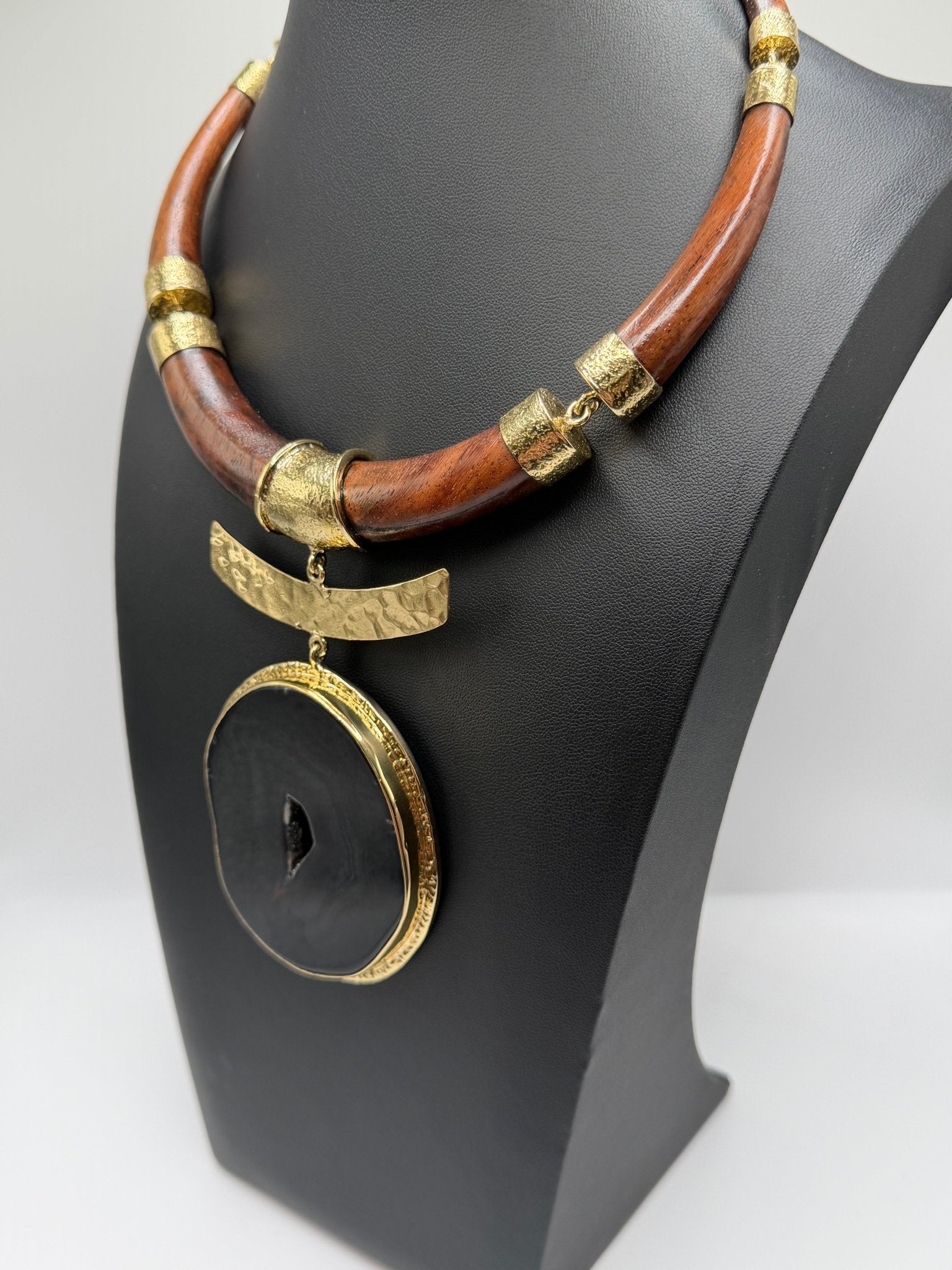 Ember Root Agate Neckpiece - AVA Jewelry