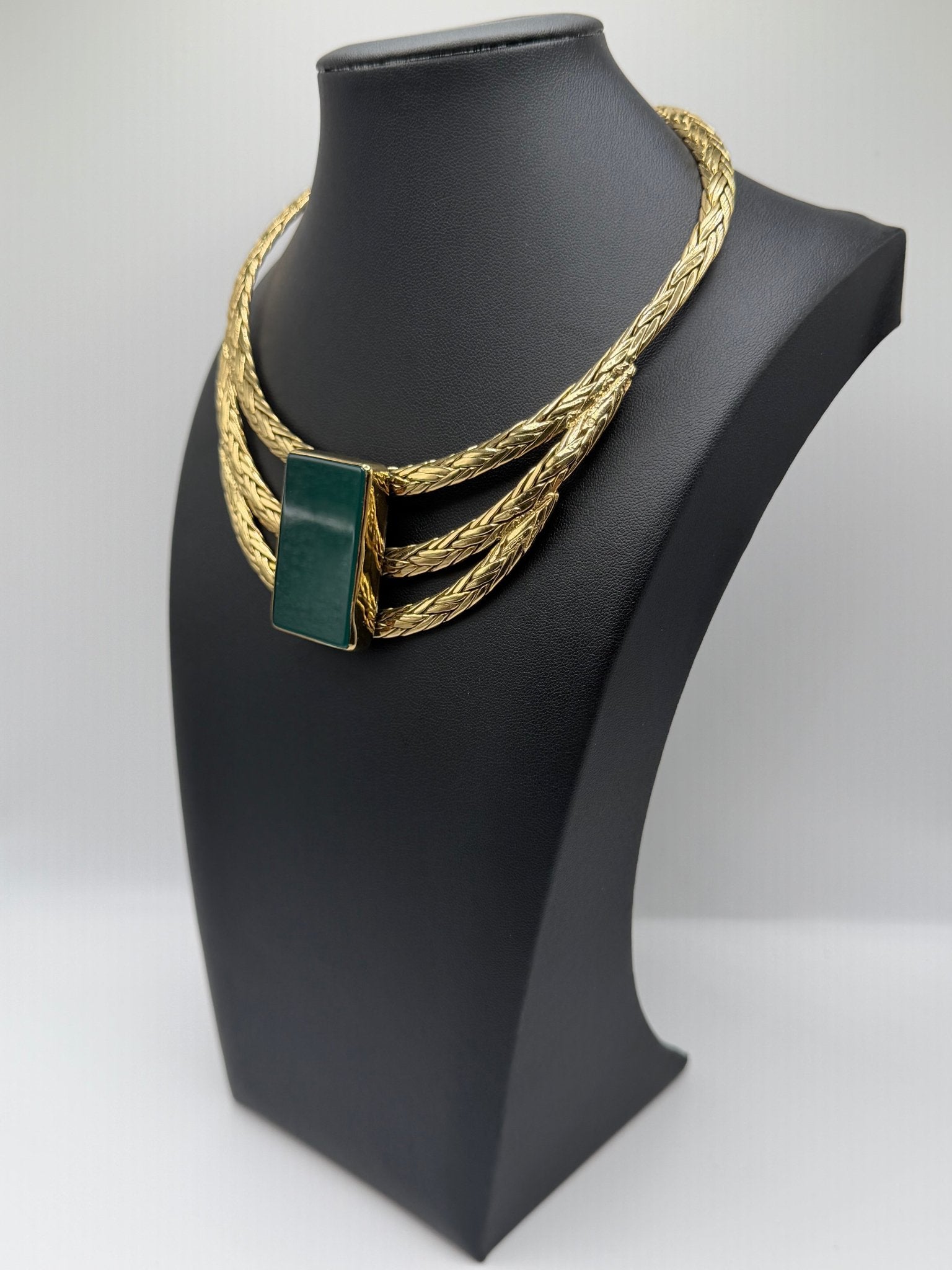 emerald drape - AVA Jewelry