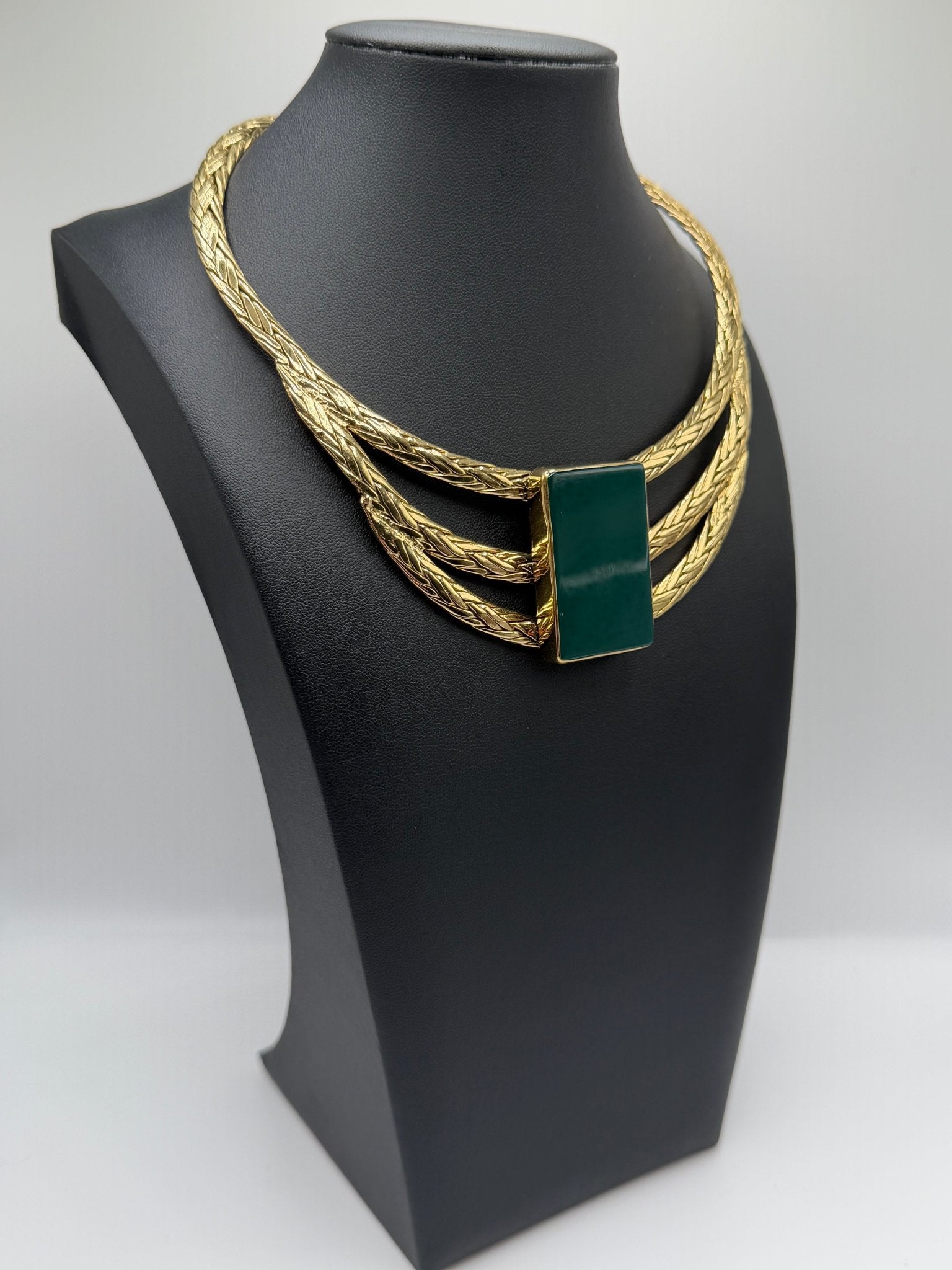 emerald drape - AVA Jewelry