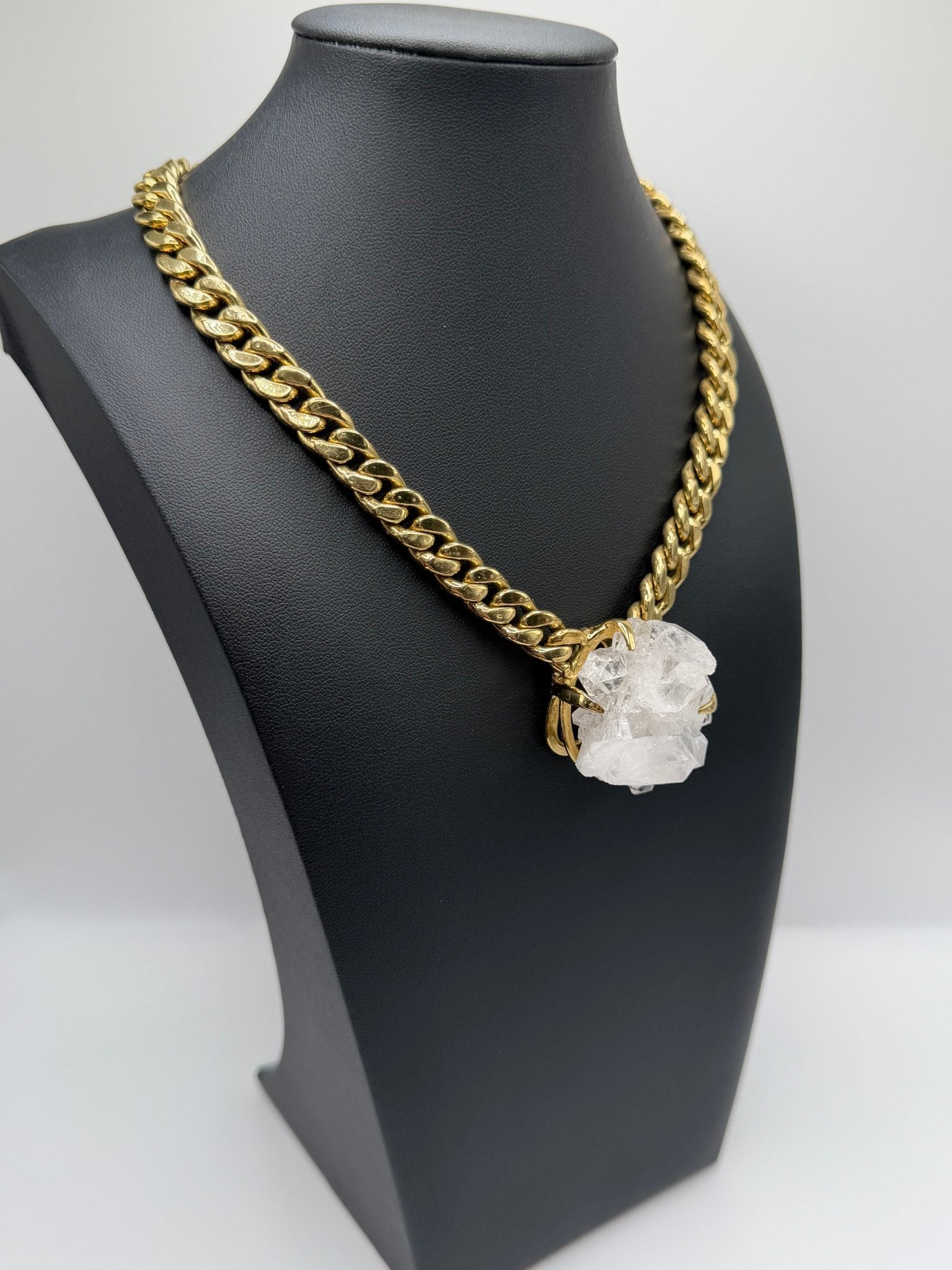 Iconic Quartz chain petite - AVA Jewelry