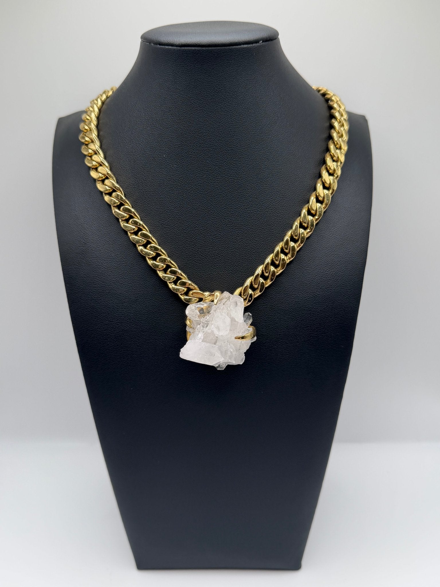 Iconic Quartz chain petite - AVA Jewelry