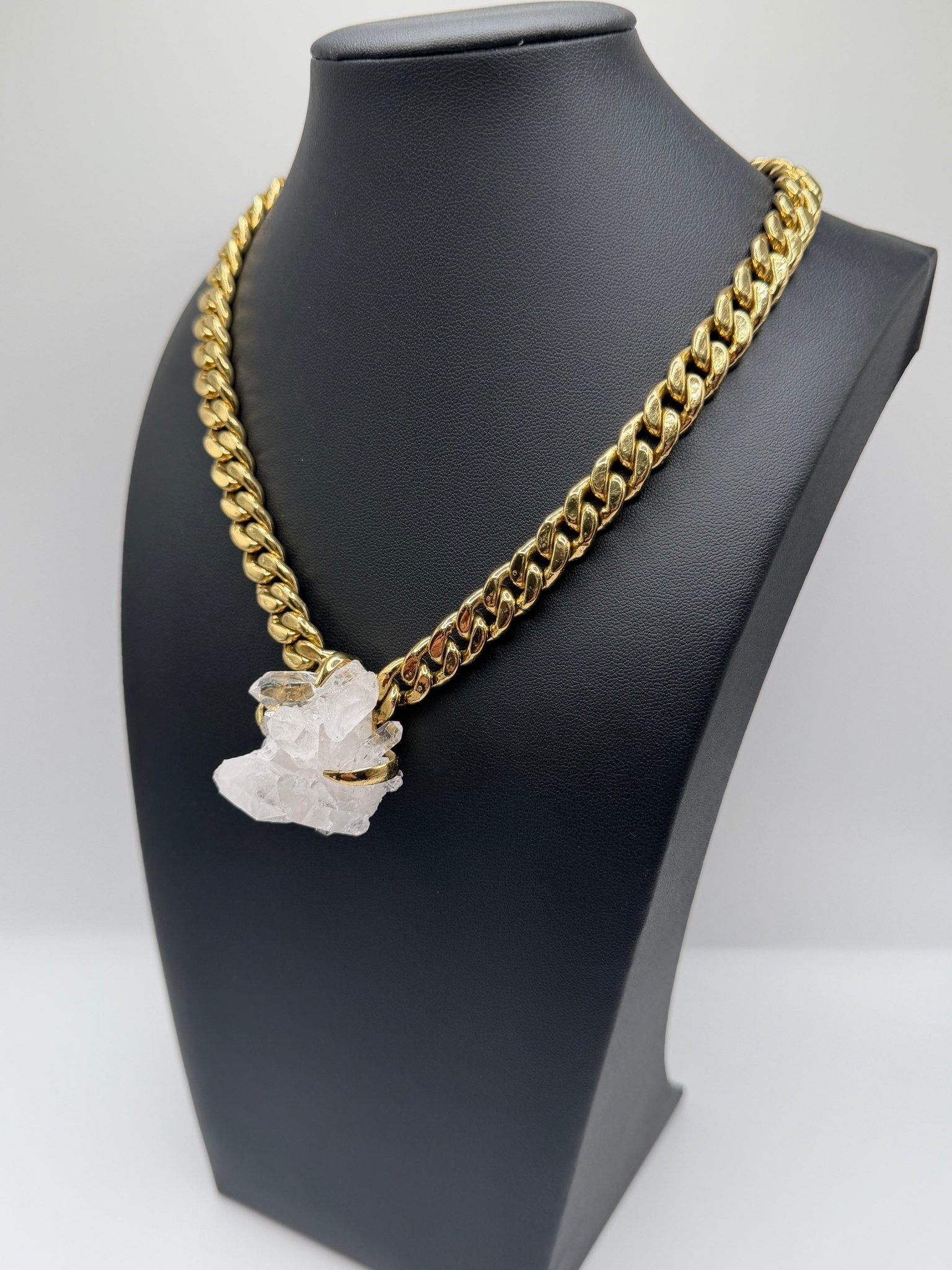 Iconic Quartz chain petite - AVA Jewelry