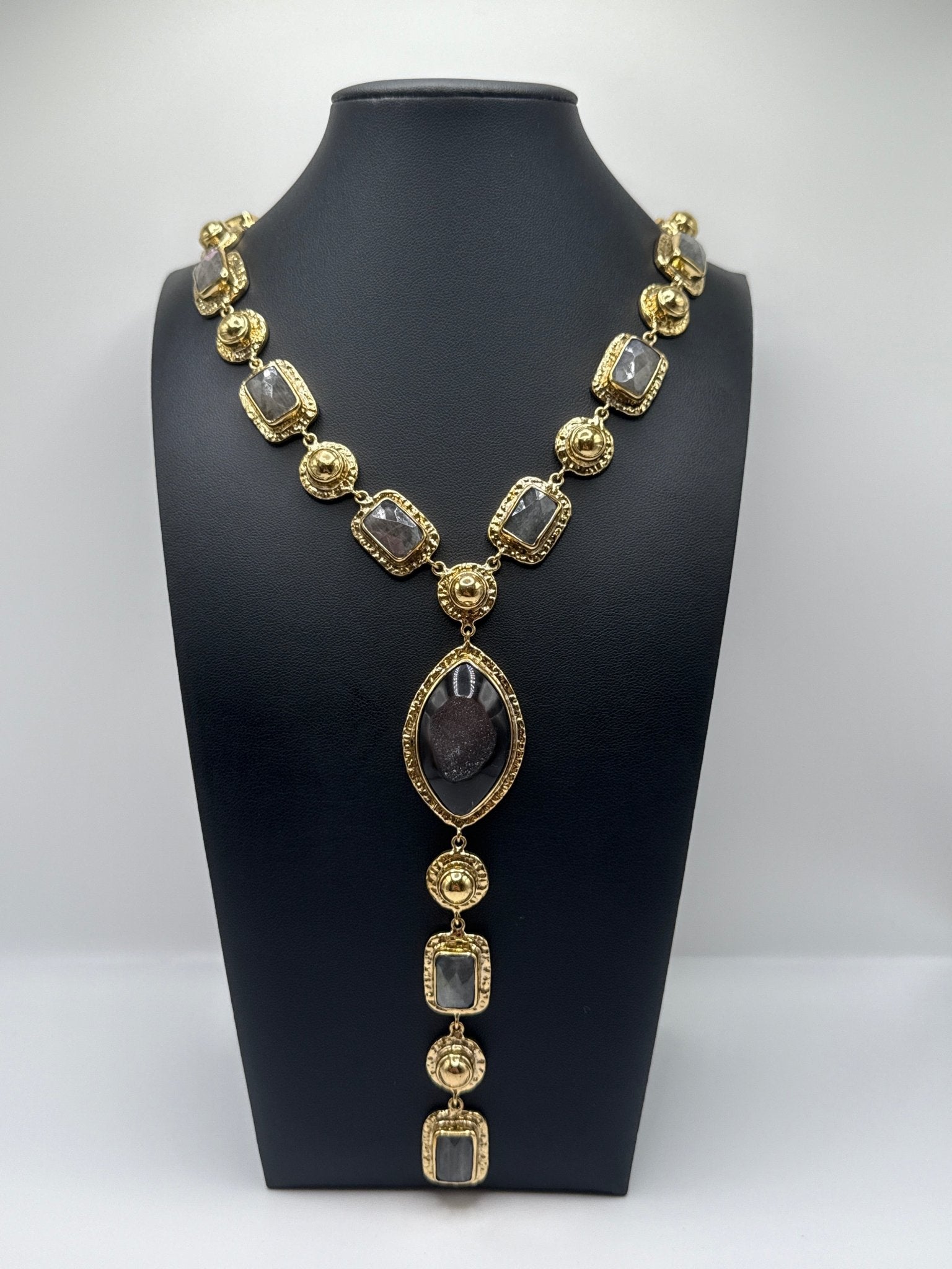 Midnight Crown - AVA Jewelry