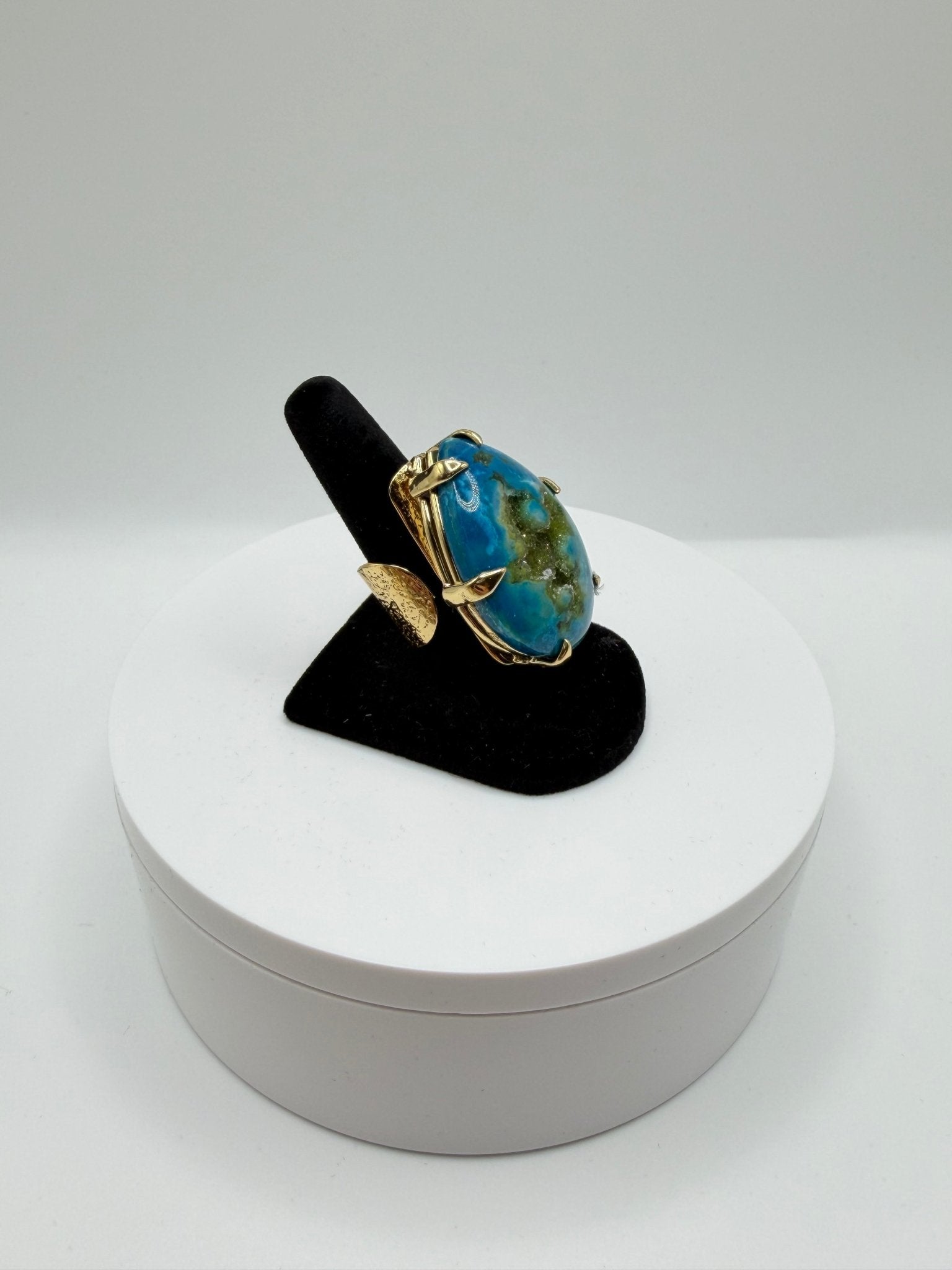 Oceanic Crest Ring - AVA Jewelry