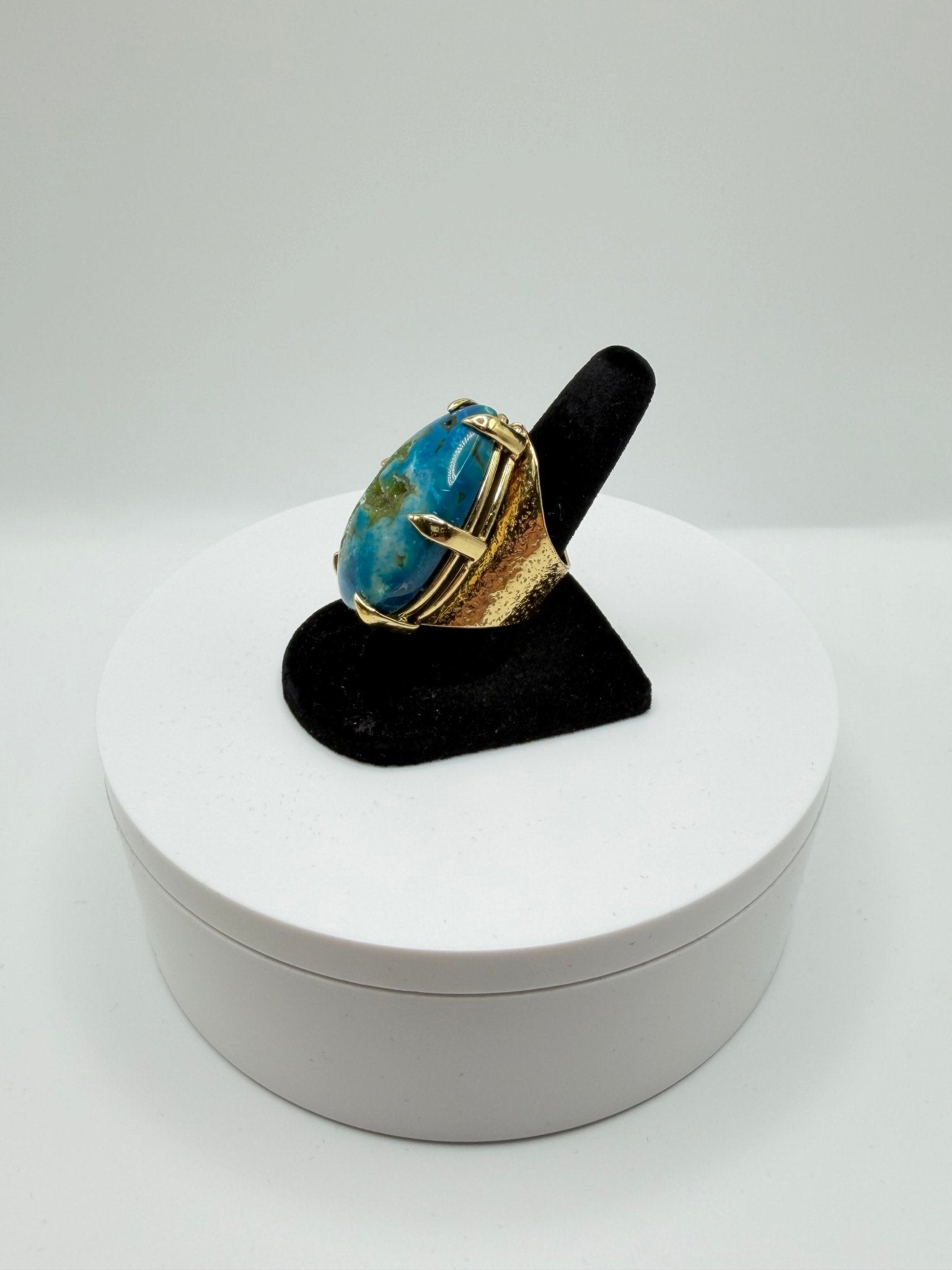 Oceanic Crest Ring - AVA Jewelry