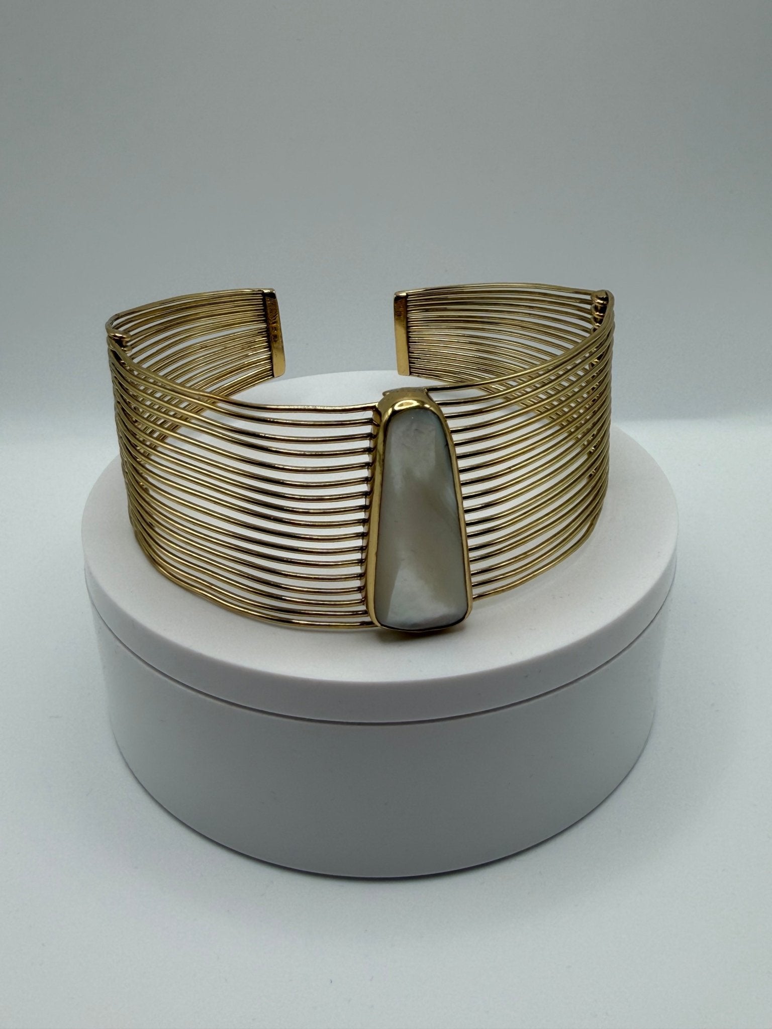 Opaline Infinity Arm Band - AVA Jewelry