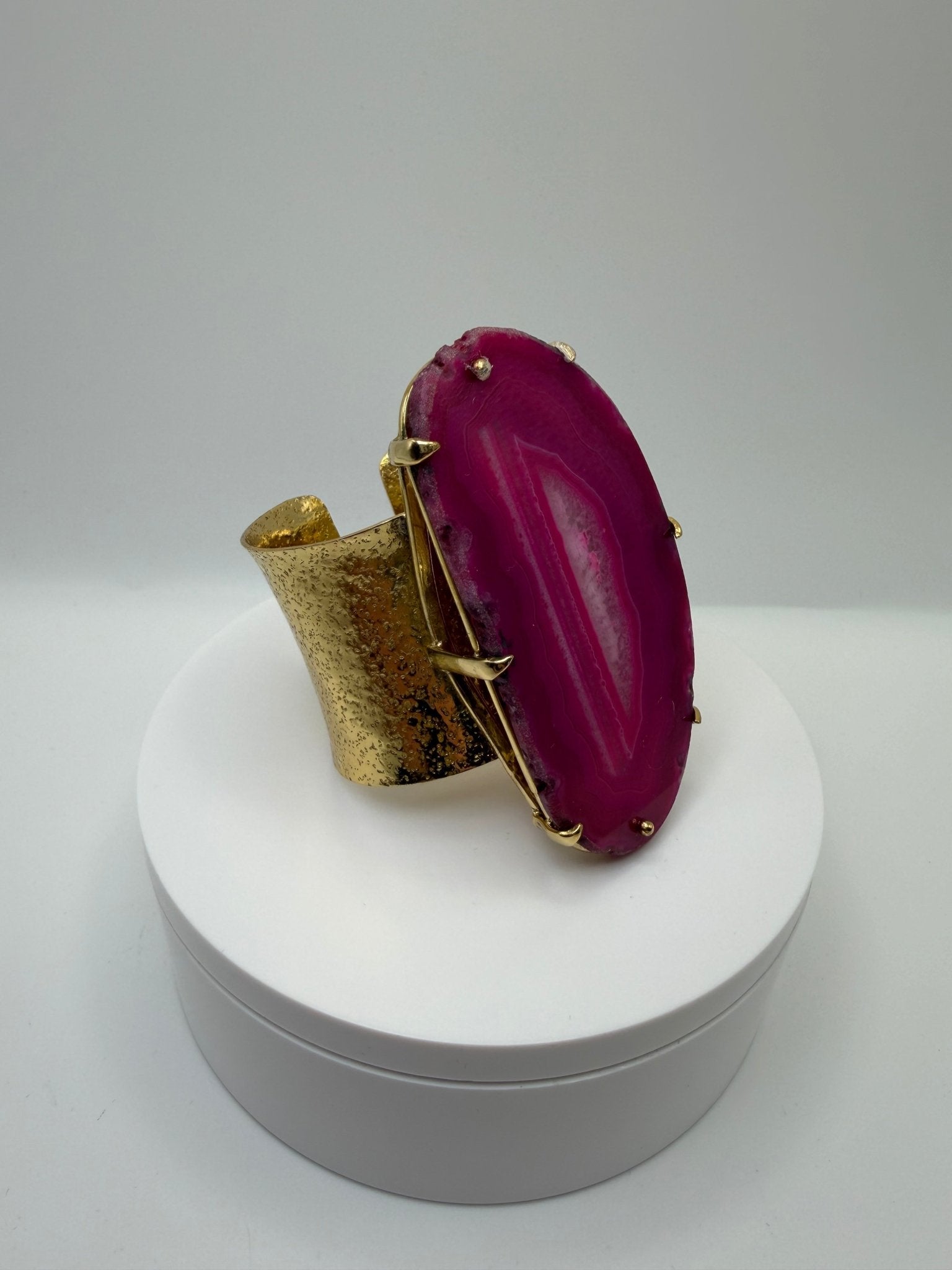 Pink agate slice bracelet - AVA Jewelry