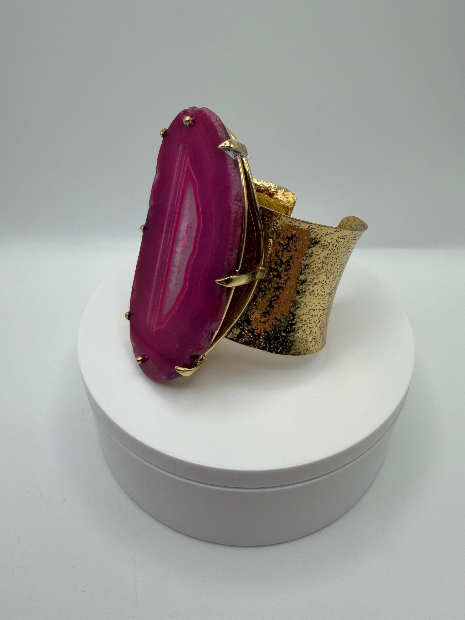 Pink agate slice bracelet - AVA Jewelry