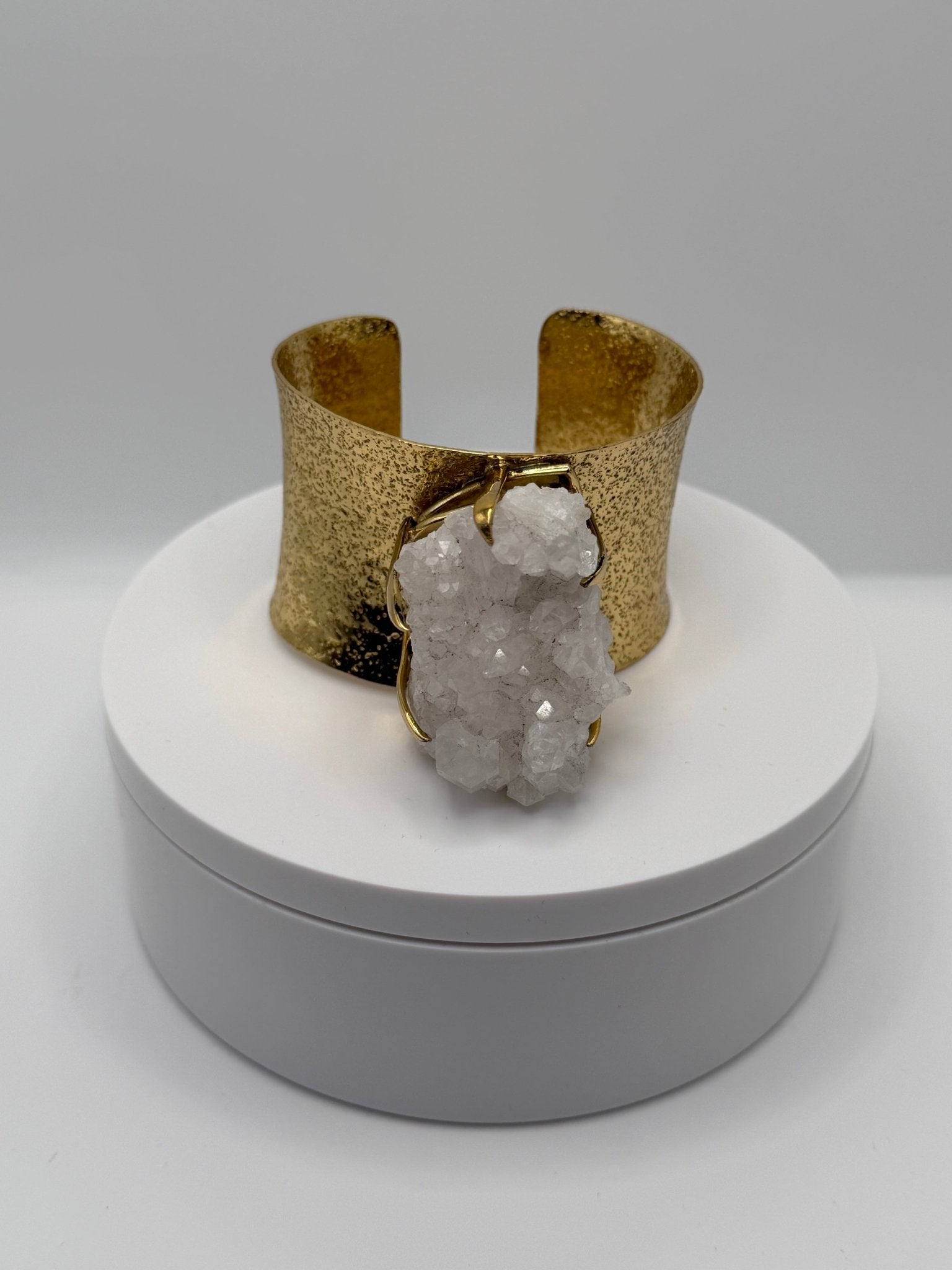 Quartz Crystal cuff - AVA Jewelry