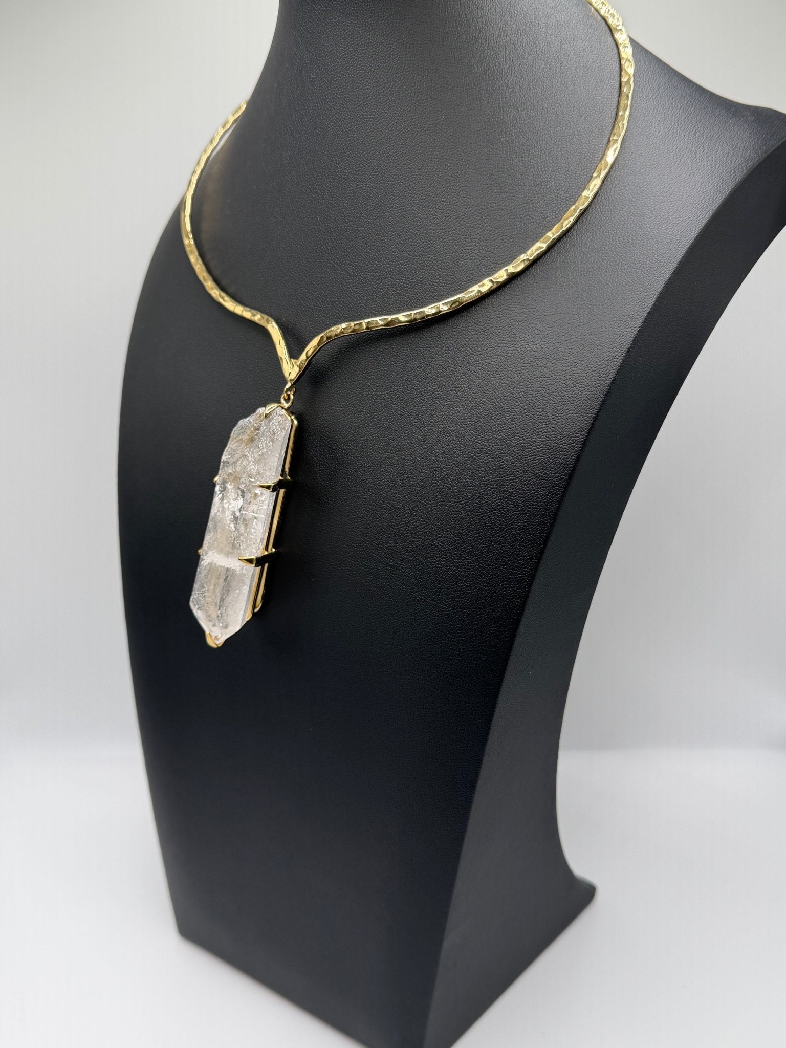 Quartz Crystal Point V - AVA Jewelry