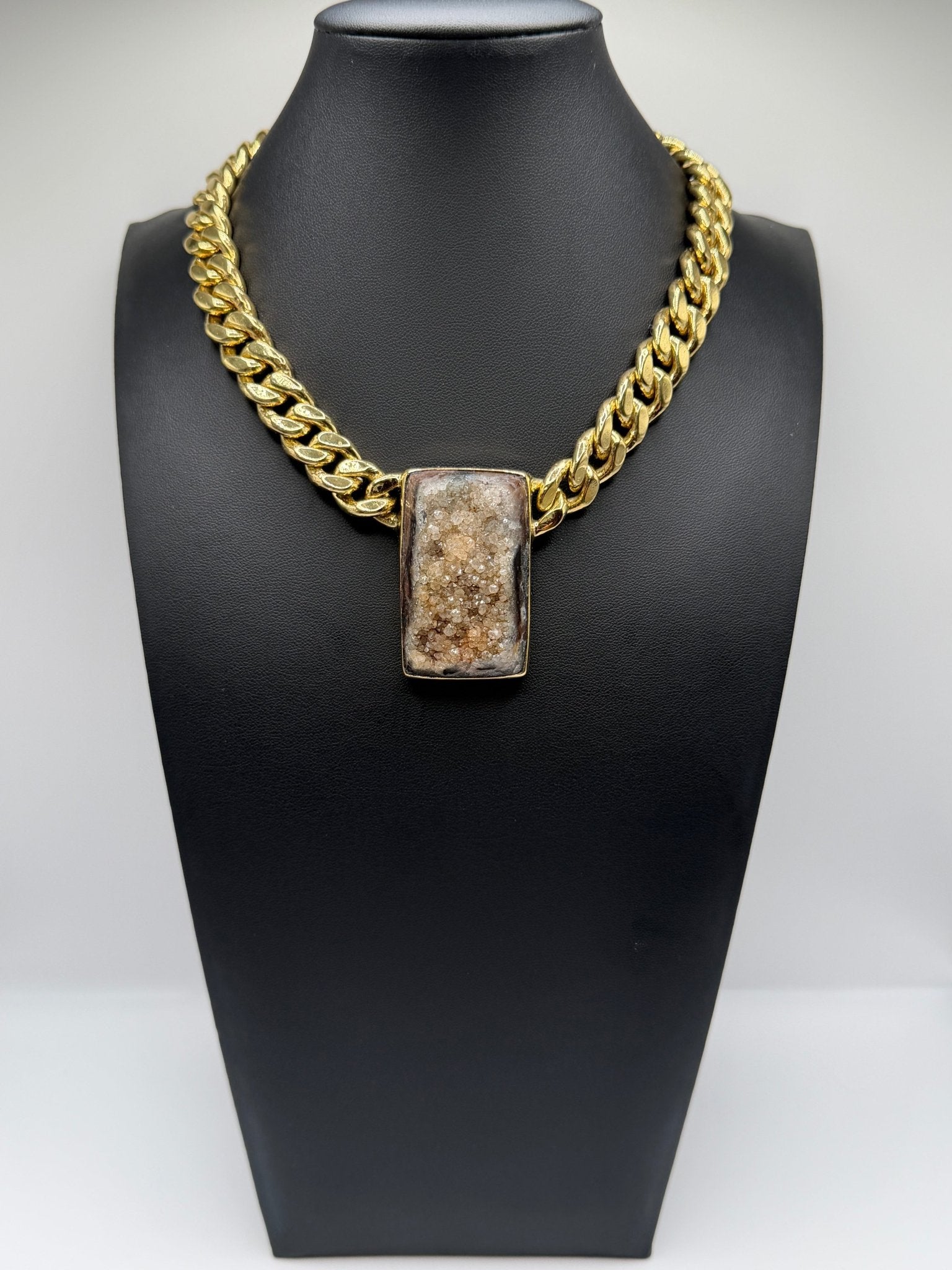 Sandstone Icon Chain - AVA Jewelry
