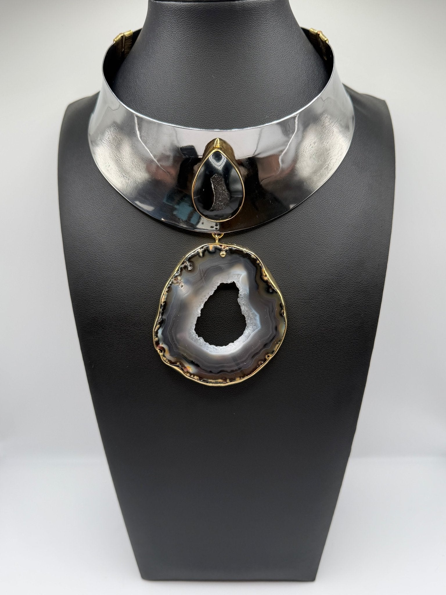 Stainless Steel Black Agate Neckpiece - AVA Jewelry
