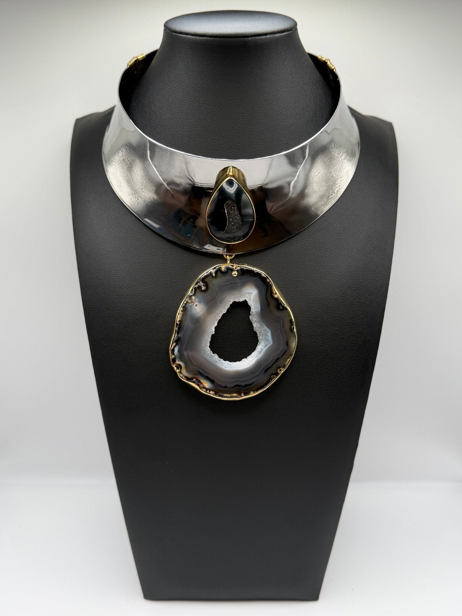 Stainless Steel Black Agate Neckpiece - AVA Jewelry