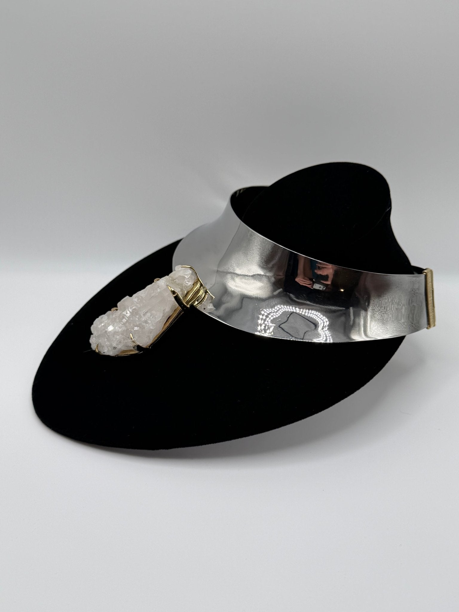 Stainless steel quartz collar - AVA Jewelry