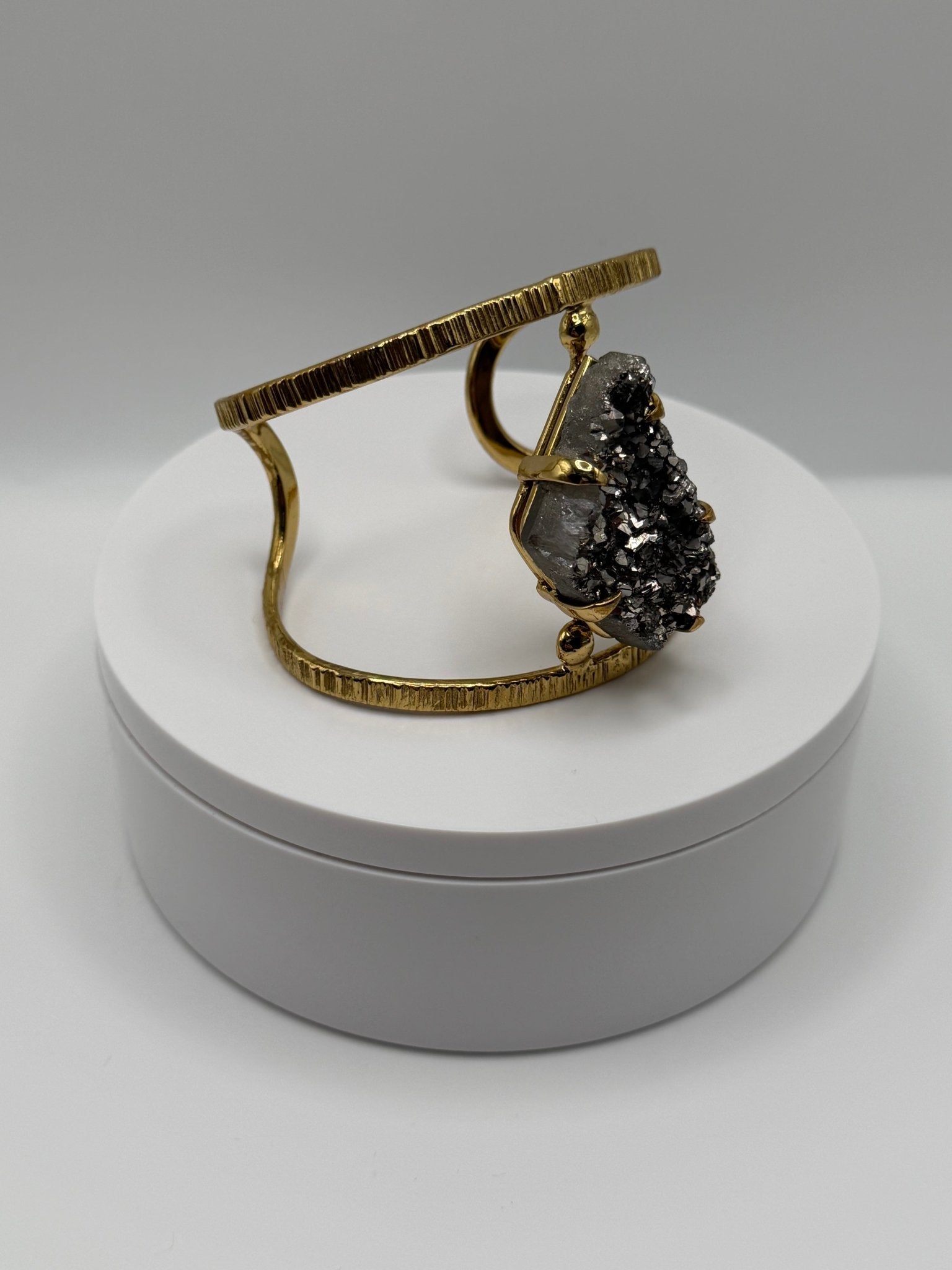 Titanium Singularity Cuff - AVA Jewelry