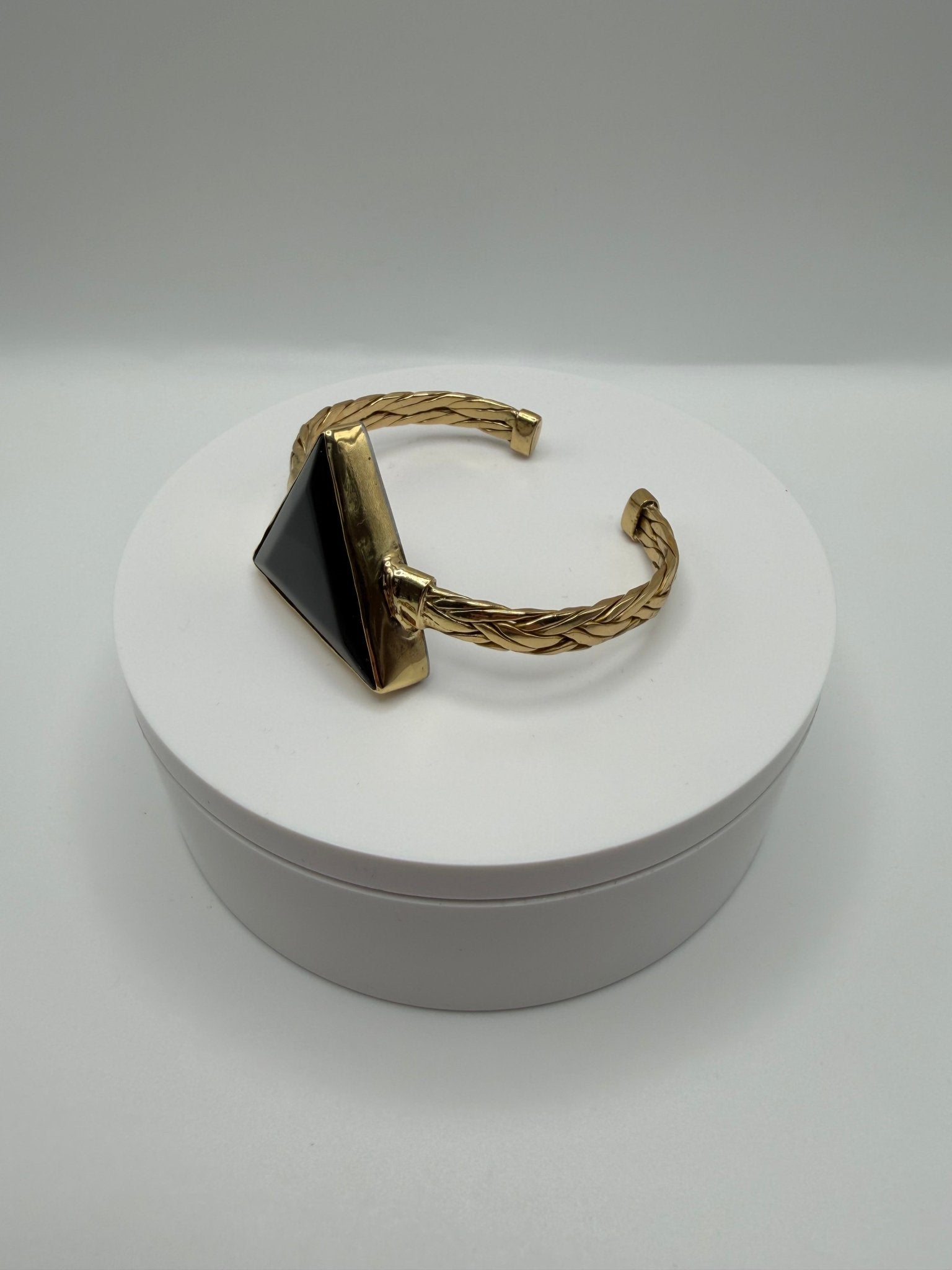 Triangle braid bracelet - AVA Jewelry